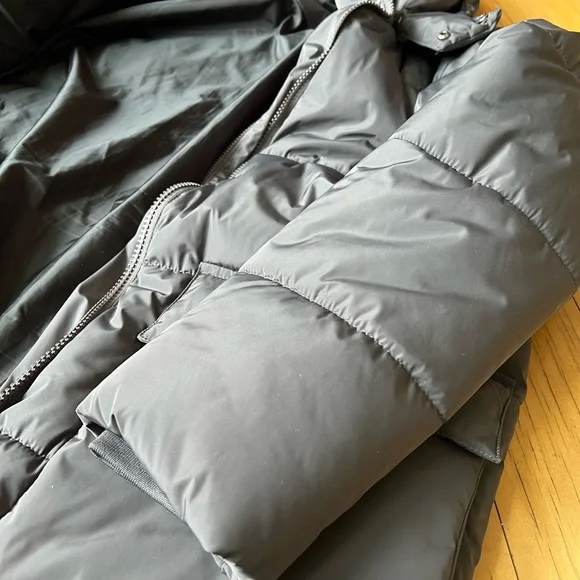 Long H&M Puffer Jacket - Picture 2 of 4